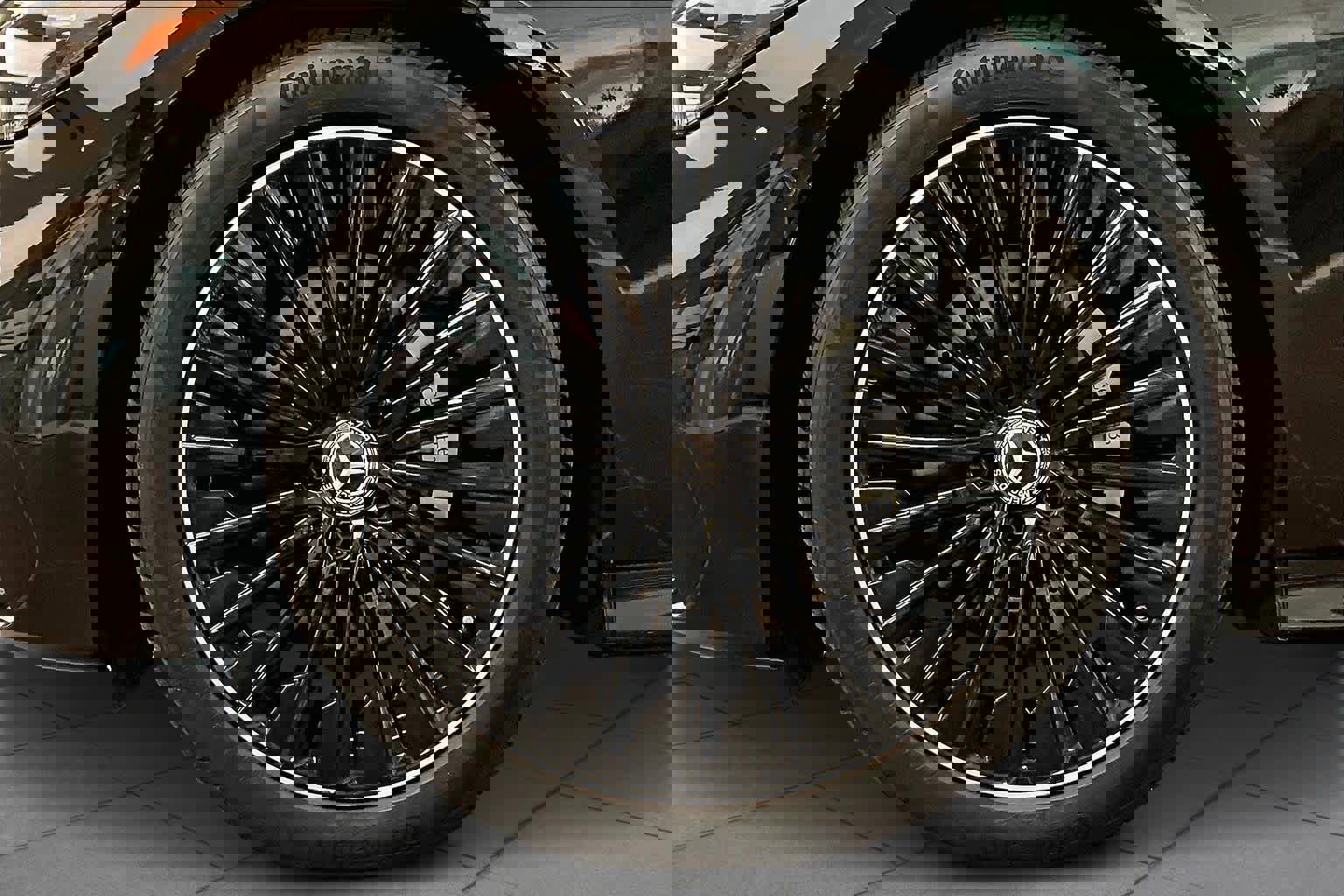 Used 2024 Mercedes-Benz CLE 300 4MATIC Coupe image 10