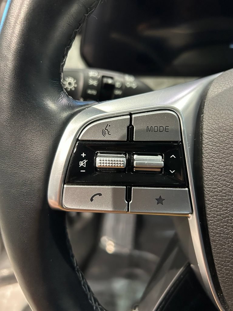 Used 2023 Kia Telluride EX X-Line AWD/4WD image 17