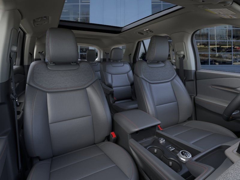 New 2026 Ford Explorer Active w/ Active Comfort Package image 11