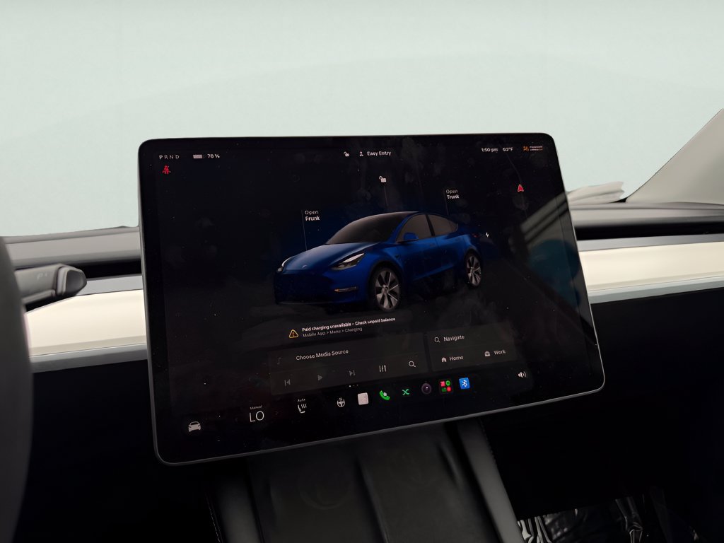Used 2024 Tesla Model Y Long Range AWD/4WD image 18