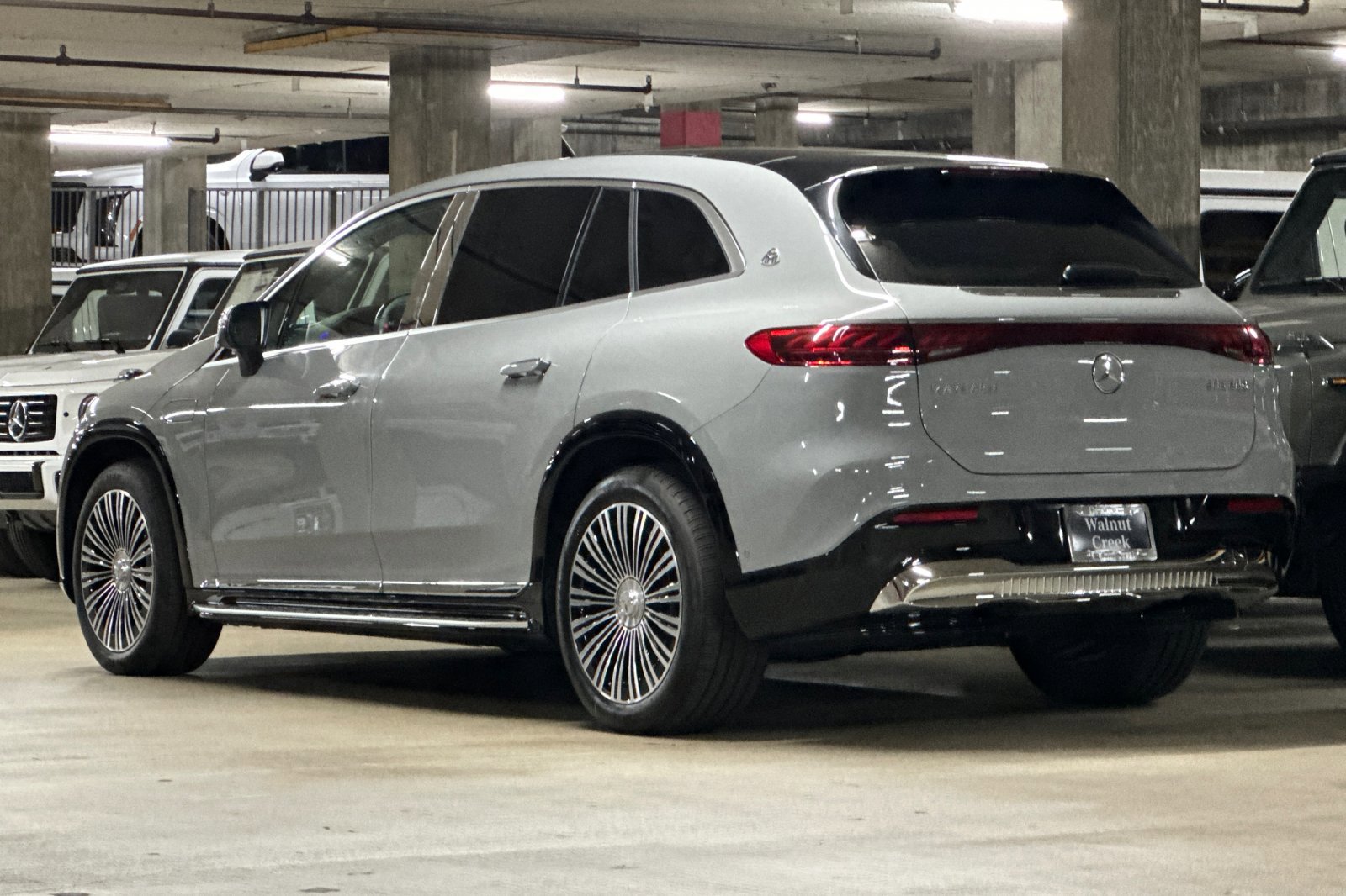 New 2025 Mercedes-Benz Maybach EQS 680 4MATIC image 3