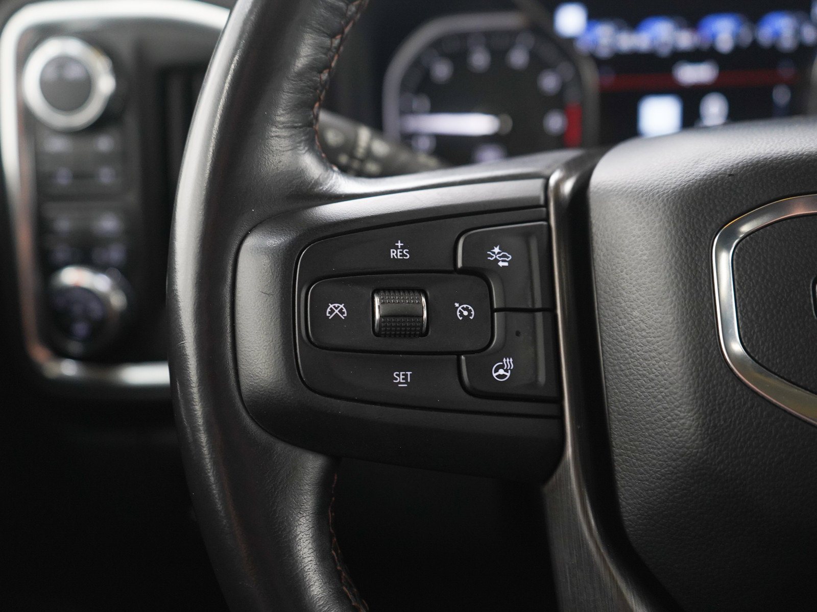 Used 2022 GMC Sierra 1500 AT4 w/ AT4 Premium Package AWD/4WD image 25