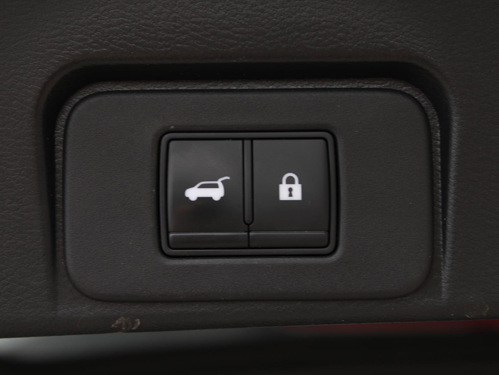 Used 2021 Nissan Rogue SV w/ Premium Package AWD/4WD image 10
