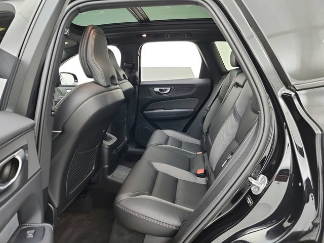 Used 2024 Volvo XC60 T8 Ultimate w/ Protection Package Premier AWD/4WD image 43