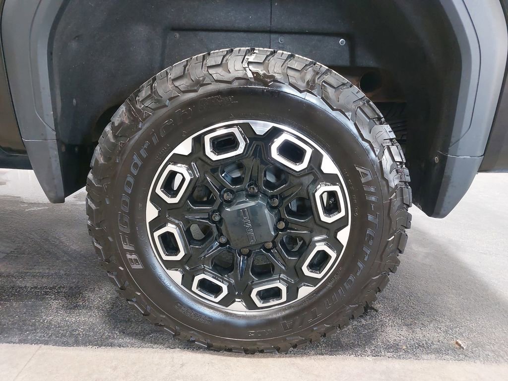 Used 2022 GMC Sierra 2500 AT4 w/ AT4 Premium Plus Package image 34
