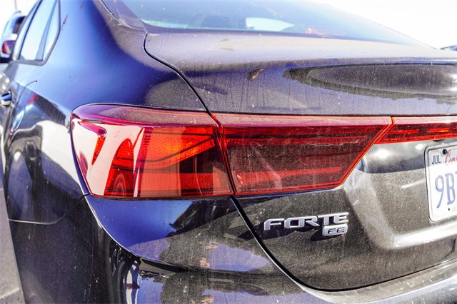 Certified 2022 Kia Forte Sedan image 11