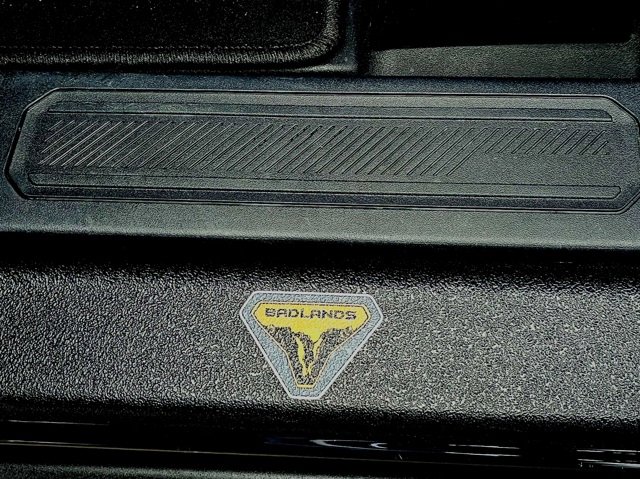 Used 2023 Ford Bronco Badlands image 8