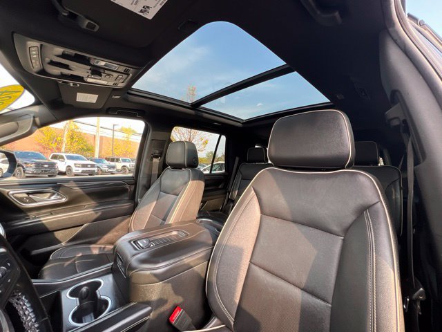 Used 2024 GMC Yukon SLT w/ SLT Luxury Package AWD/4WD image 23