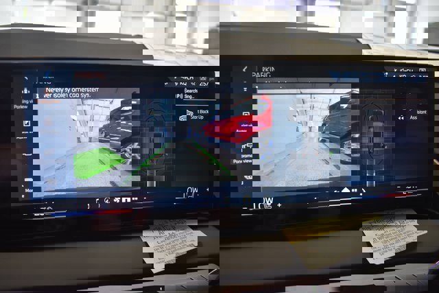 New 2025 BMW X3 xDrive30i w/ Convenience Package image 27