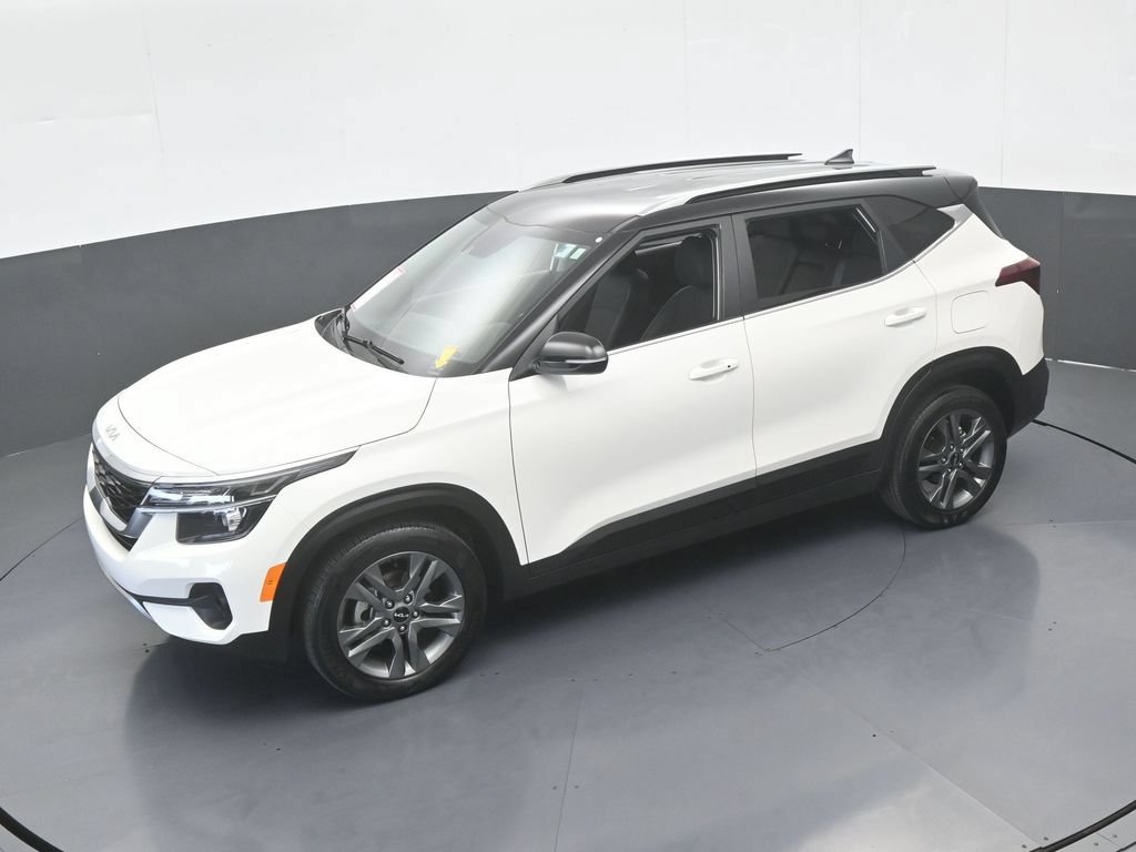 Used 2023 Kia Seltos S FWD image 41
