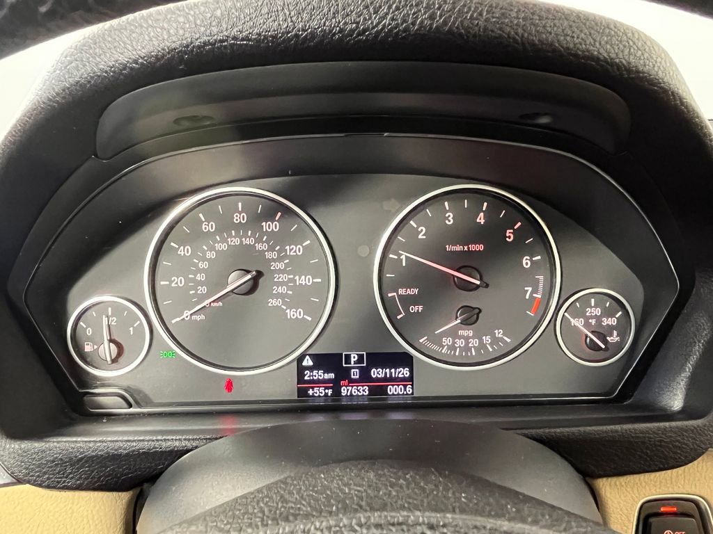 Used 2017 BMW 320i xDrive 320i xDrive image 4