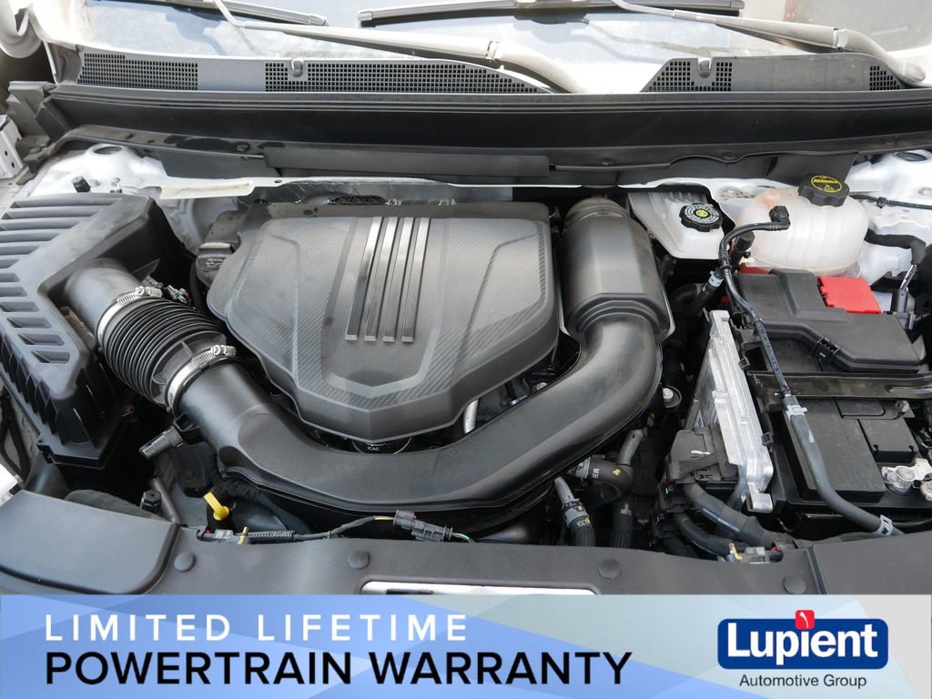 Used 2024 Chevrolet Traverse LS AWD/4WD image 13
