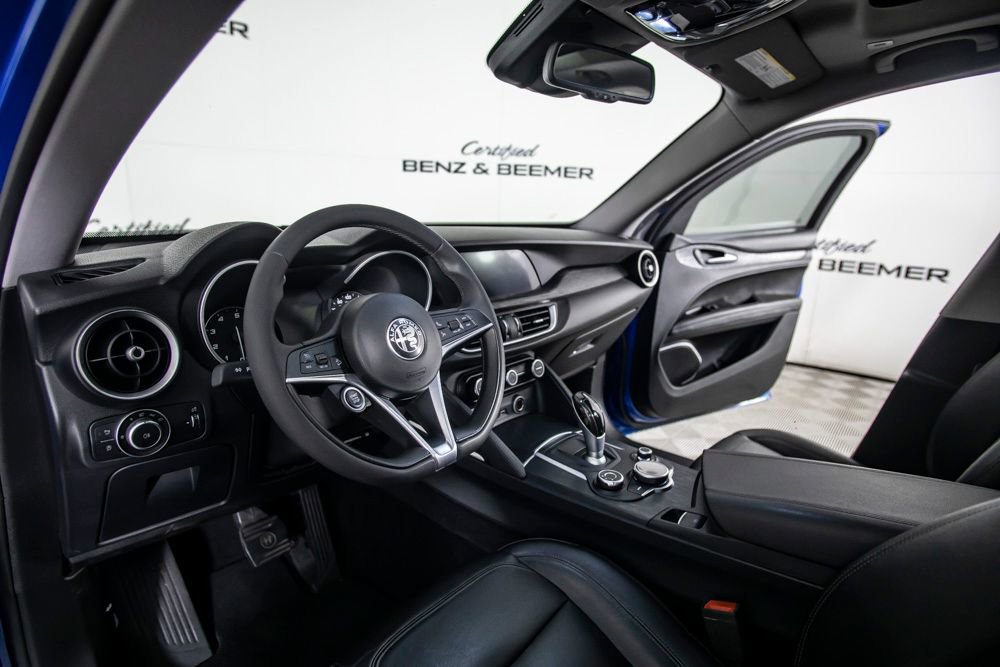 Used 2019 Alfa Romeo Stelvio w/ Nero Edizione RWD image 19