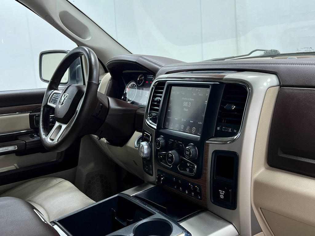 Used 2014 RAM 1500 Laramie w/ Convenience Group AWD/4WD image 21