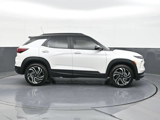 New 2026 Chevrolet TrailBlazer RS w/ Convenience Package AWD/4WD image 12