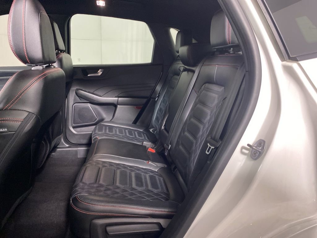 Used 2023 Ford Escape ST-Line Elite w/ Premium Technology Package image 13