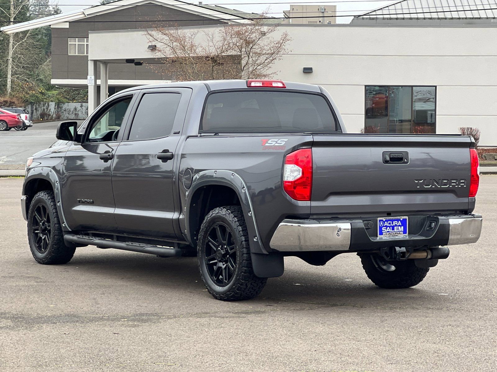 Used 2018 Toyota Tundra SR5 image 6