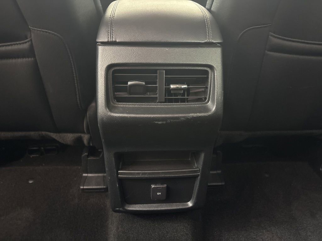 Used 2019 Ford Edge SEL image 23