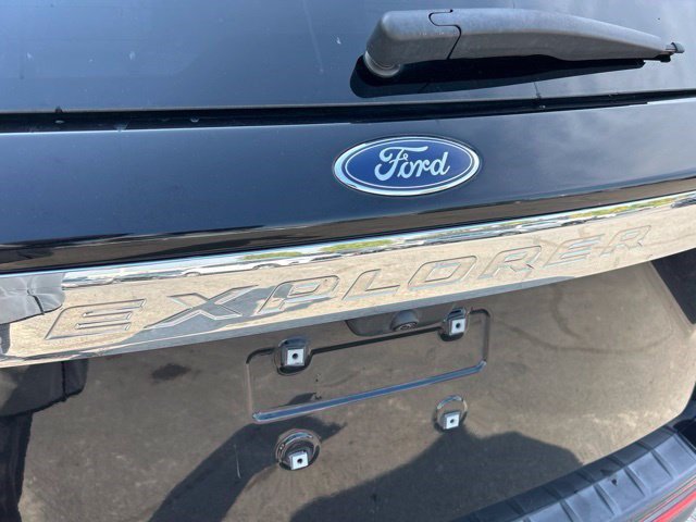 Used 2023 Ford Explorer XLT w/ Equipment Group 202A RWD image 65
