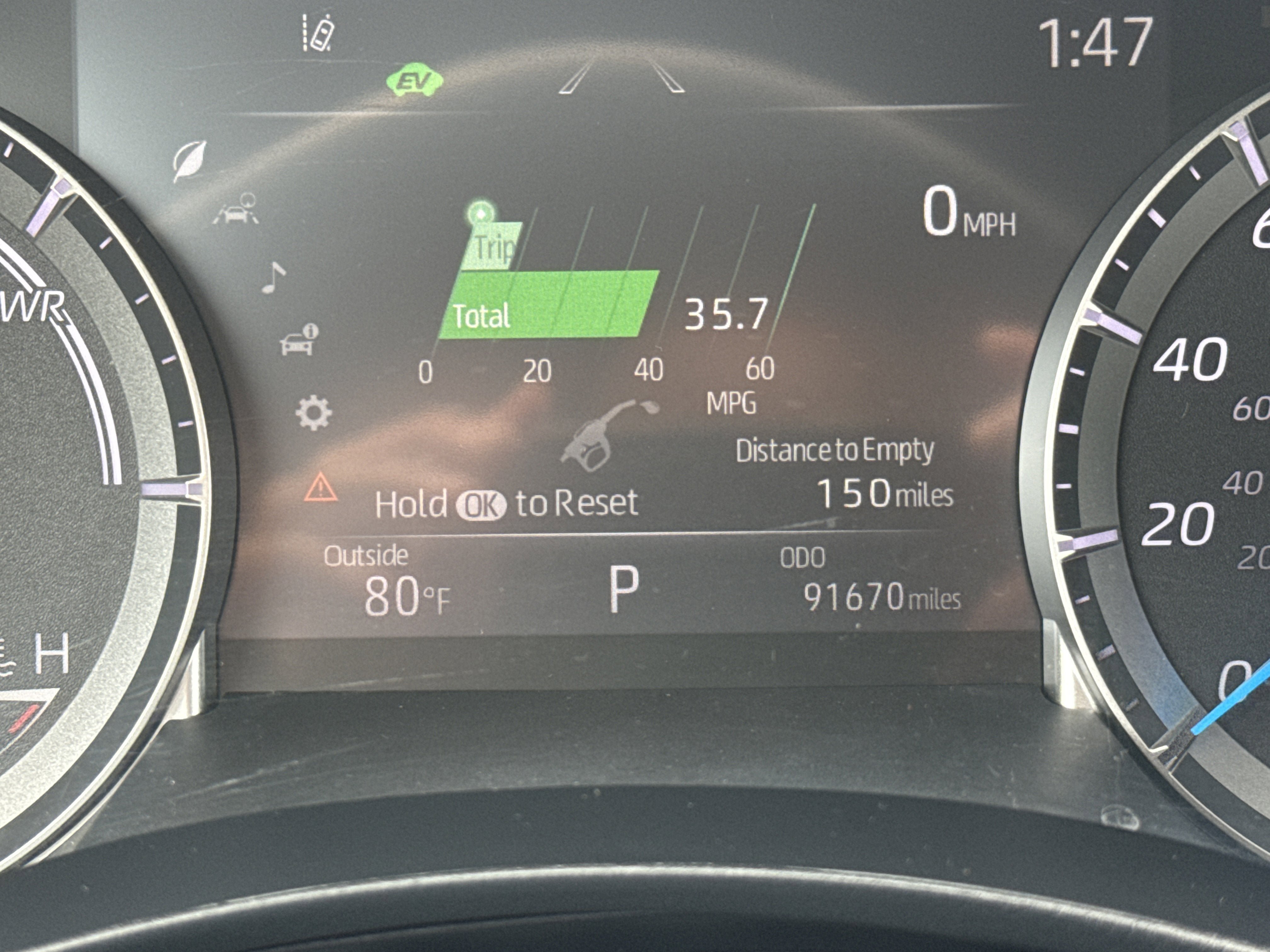 Used 2022 Toyota Highlander XLE AWD/4WD image 17