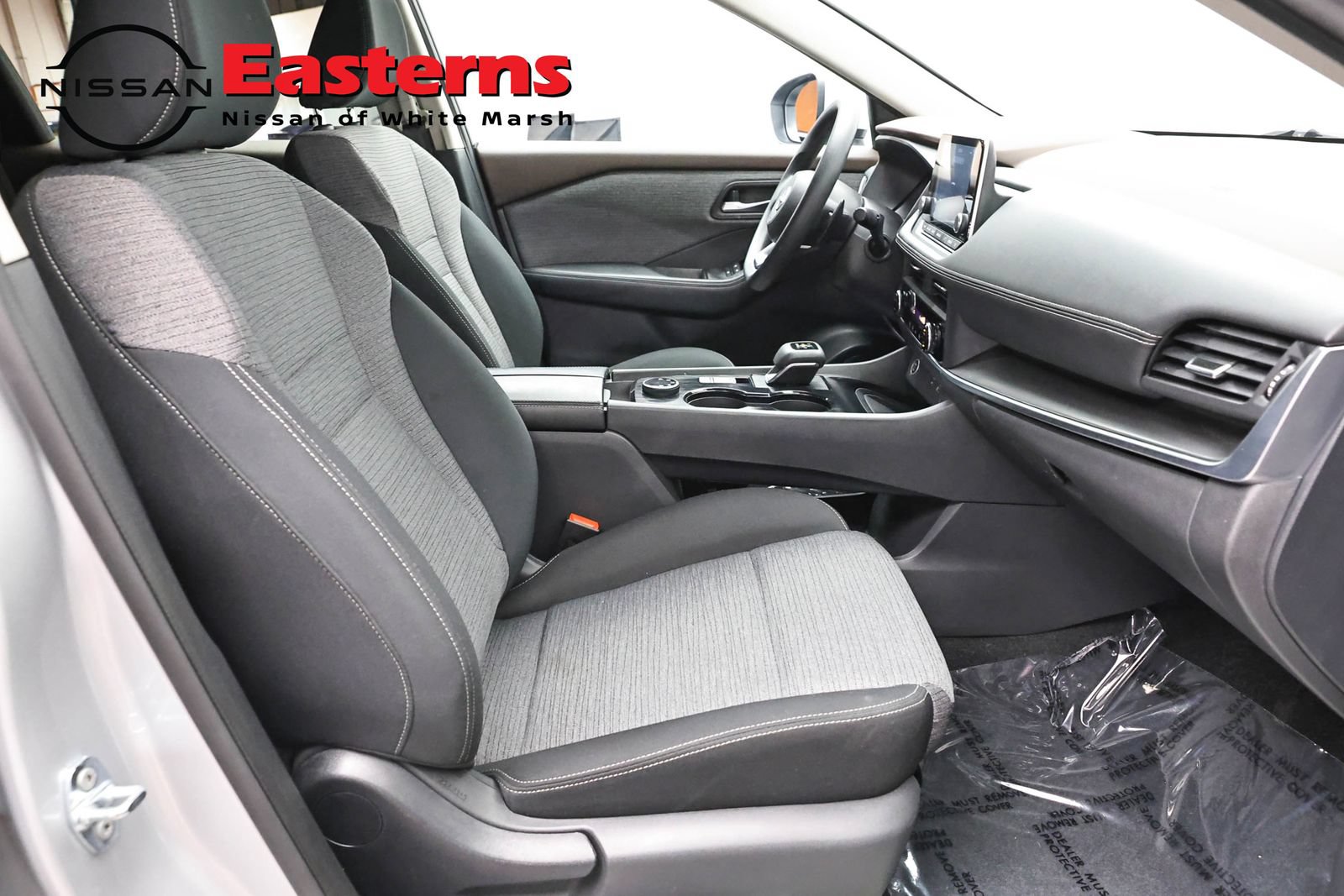 Used 2023 Toyota Corolla LE w/ Carpet Mat Package (TMS) FWD image 51