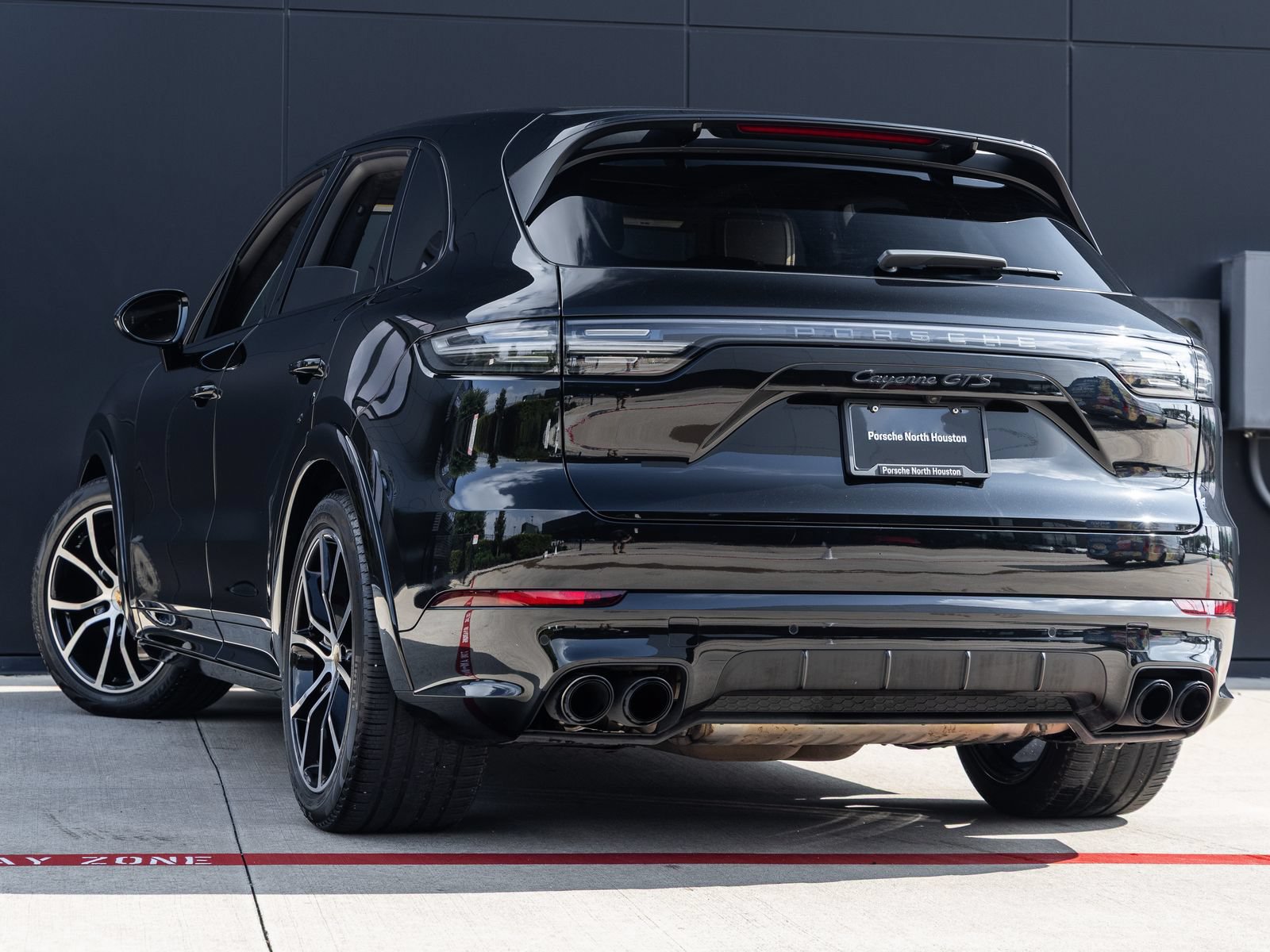 Certified 2023 Porsche Cayenne GTS AWD/4WD image 3