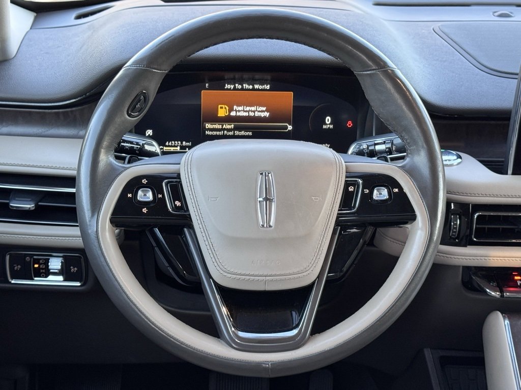 Used 2023 Lincoln Aviator Reserve w/ Equipment Group 201A image 7