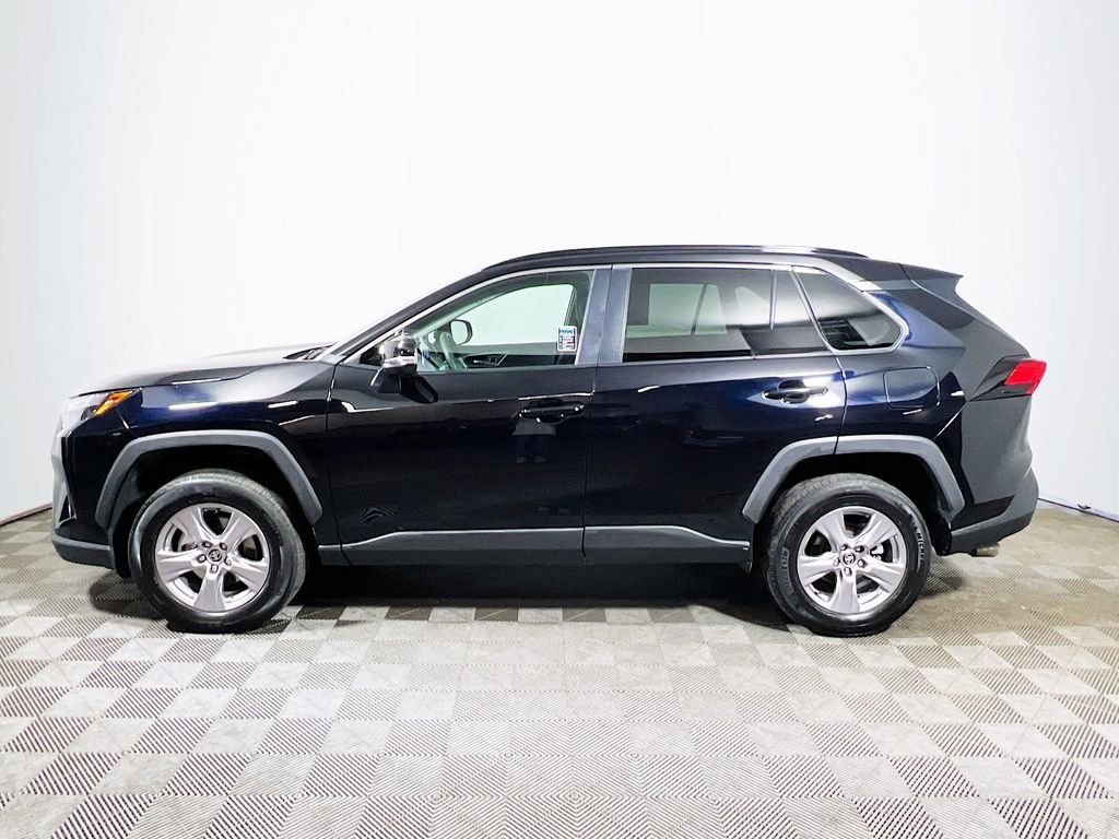 Certified 2025 Toyota RAV4 XLE AWD/4WD image 5