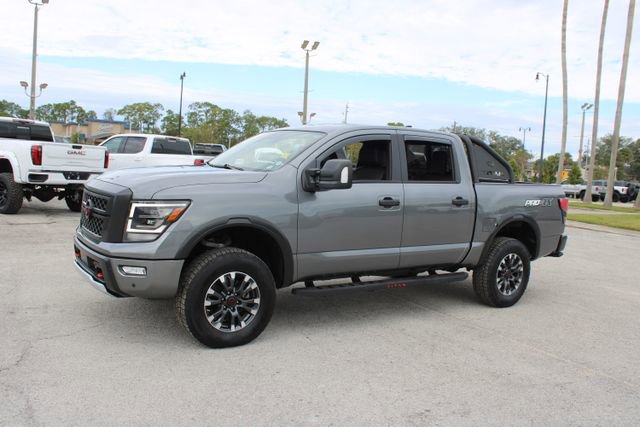 Used 2024 Nissan Titan PRO-4X w/ Pro-4x Convenience Package image 5