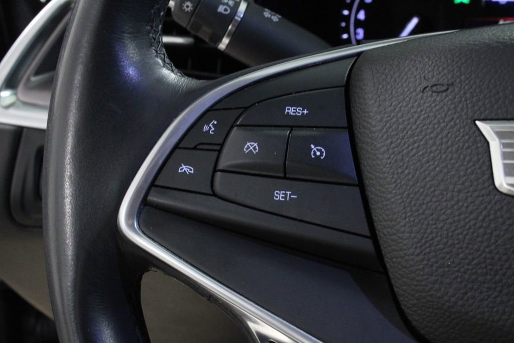 Used 2017 Cadillac XT5 Luxury w/ Driver Awareness Package image 62