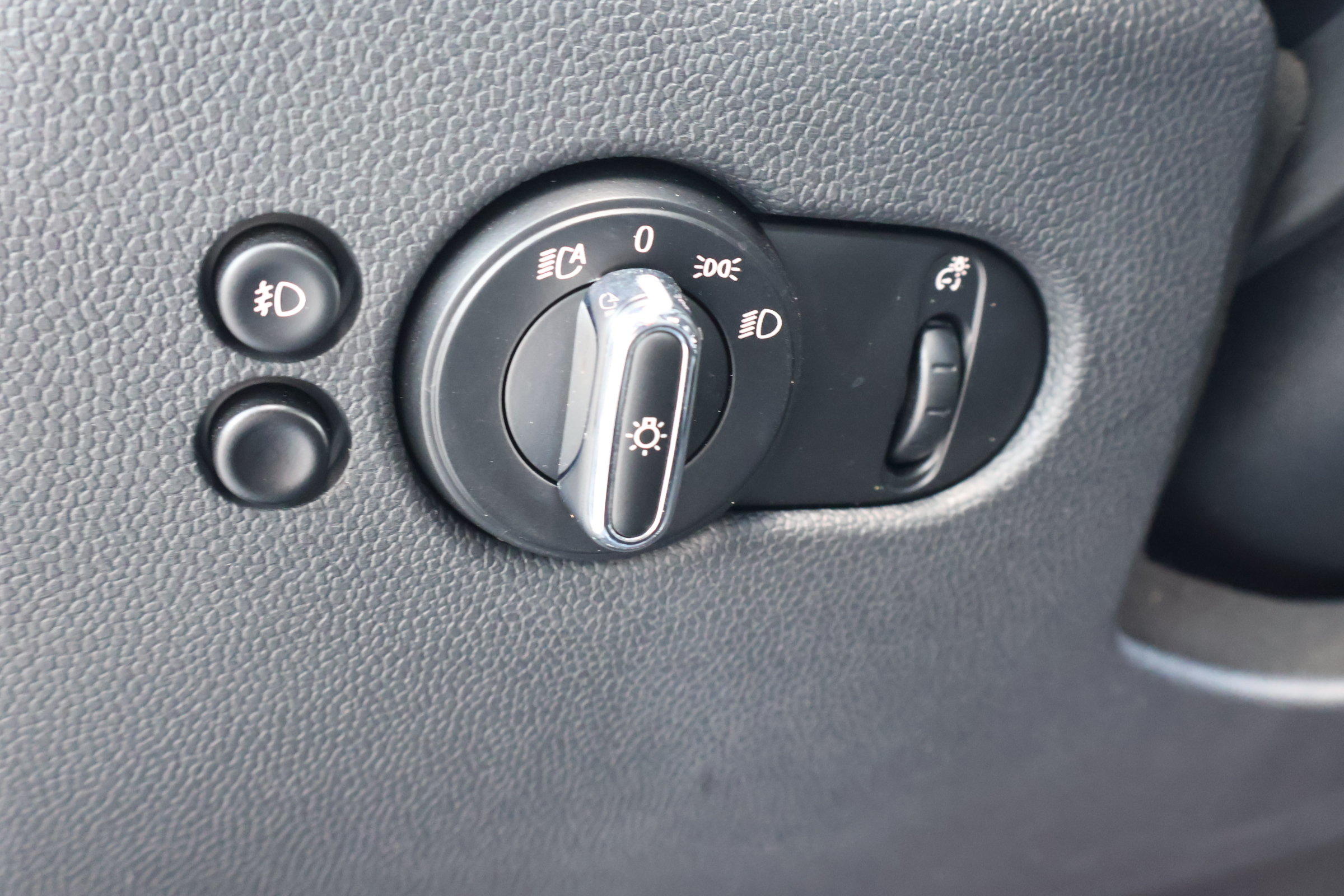 Used 2020 MINI Cooper S FWD image 21