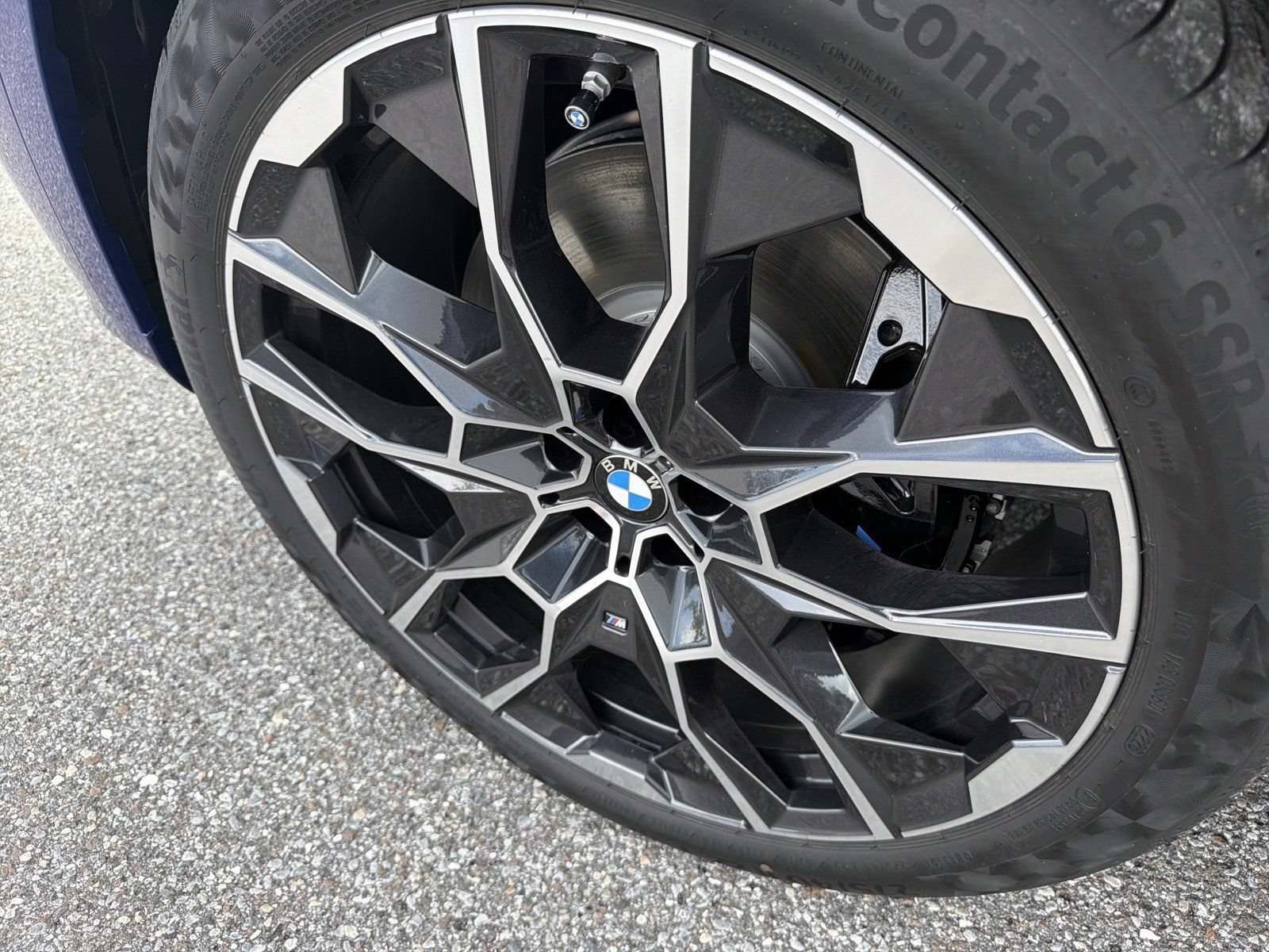 New 2027 BMW X7 M60i AWD/4WD image 10