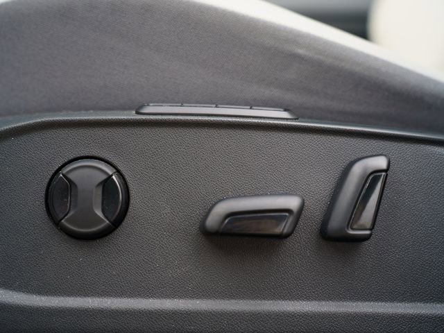 Used 2021 Volkswagen ID.4 Pro S w/ Gradient Package image 20