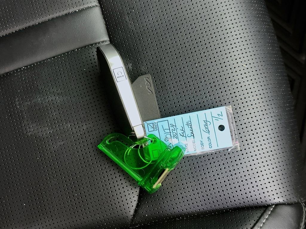 Used 2024 Kia Sorento X-Line EX image 36