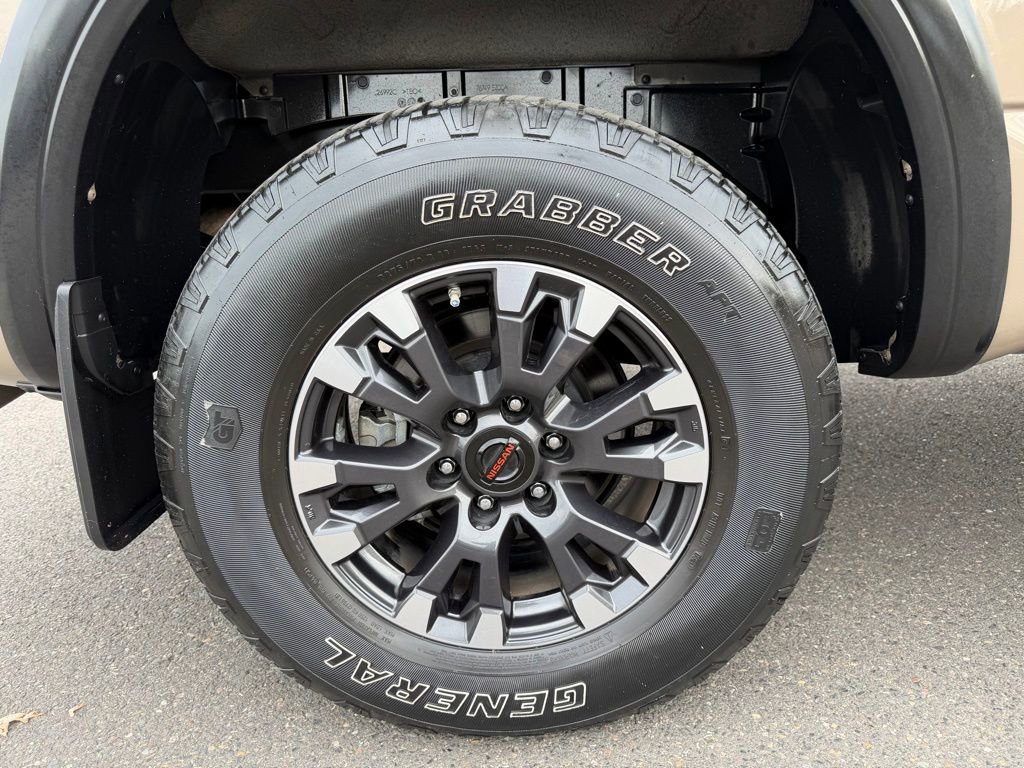 Used 2021 Nissan Titan PRO-4X image 9