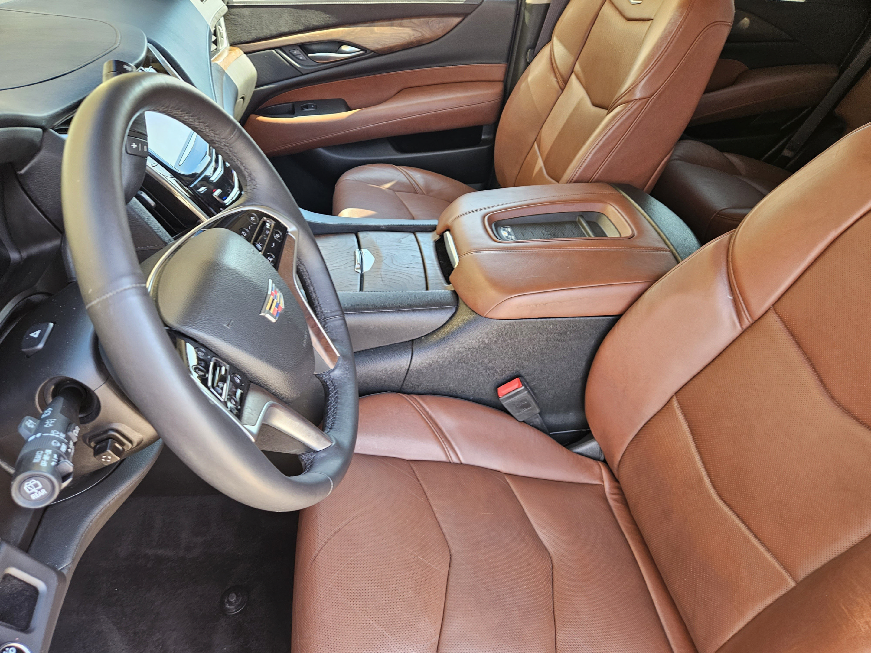 Used 2017 Cadillac Escalade Luxury RWD image 15