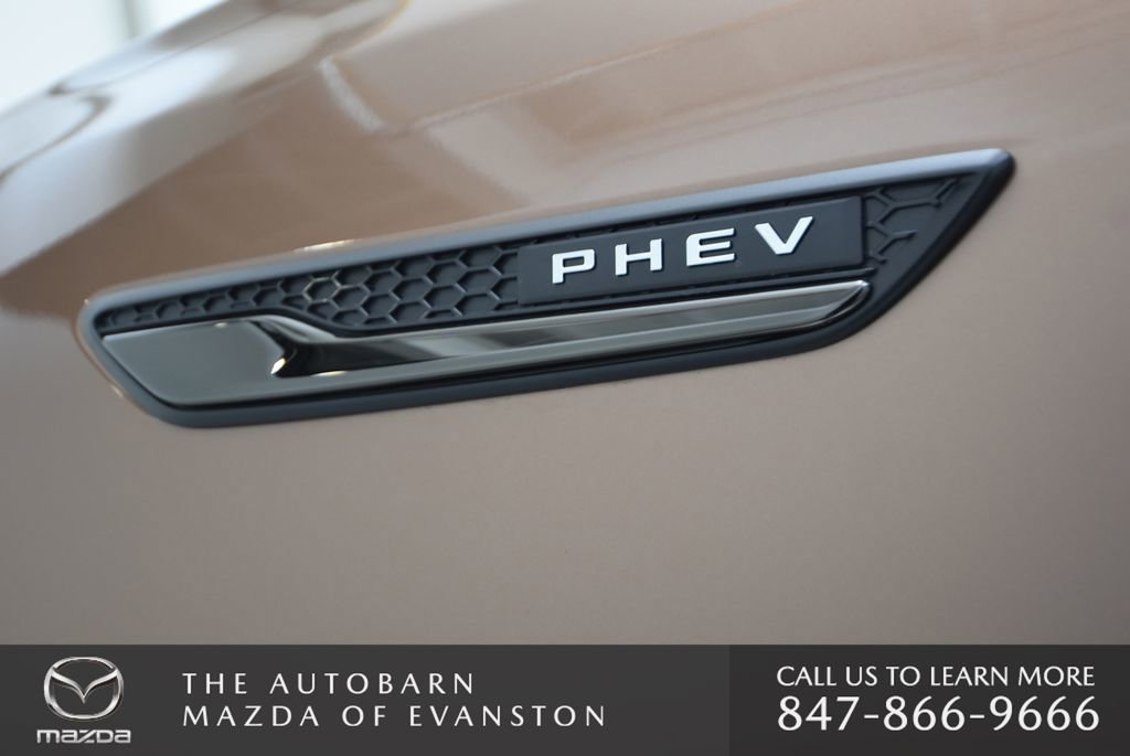 Used 2025 MAZDA CX-70 Plug-In Hybrid w/ Premium Pkg image 38