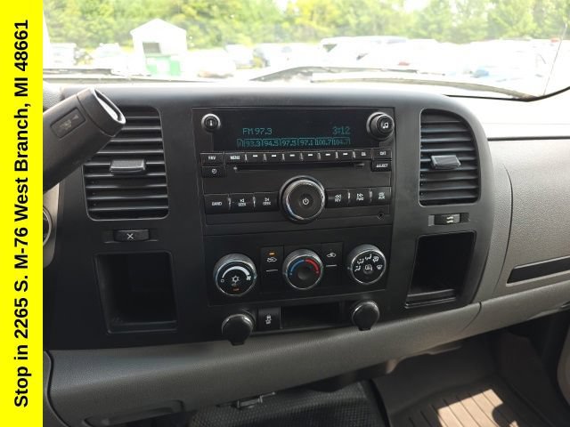 Used 2012 Chevrolet Silverado 2500 W/T w/ Snow Plow Prep Package AWD/4WD image 22