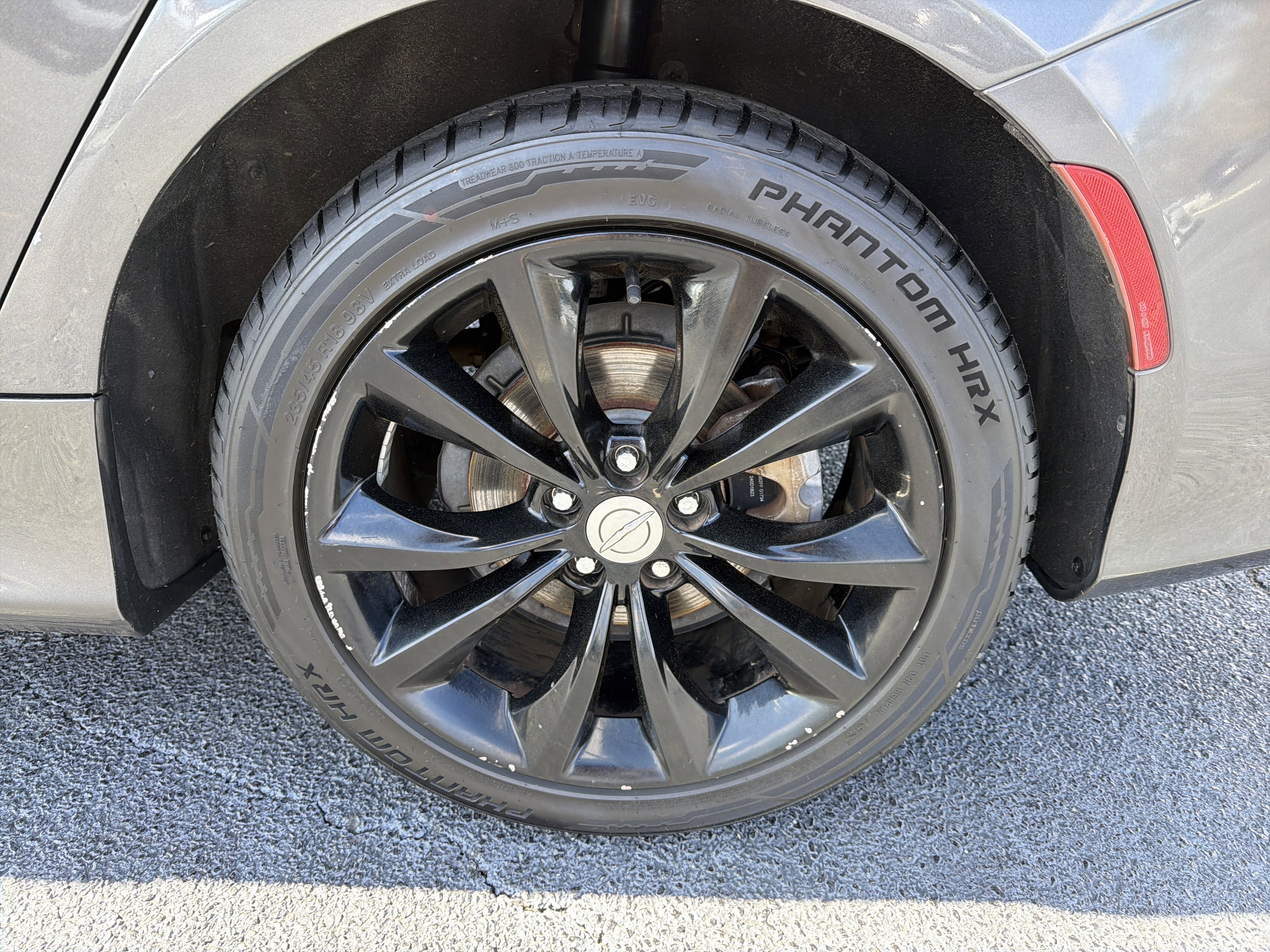 Used 2015 Chrysler 200 S w/ Navigation & Sound Group I image 16