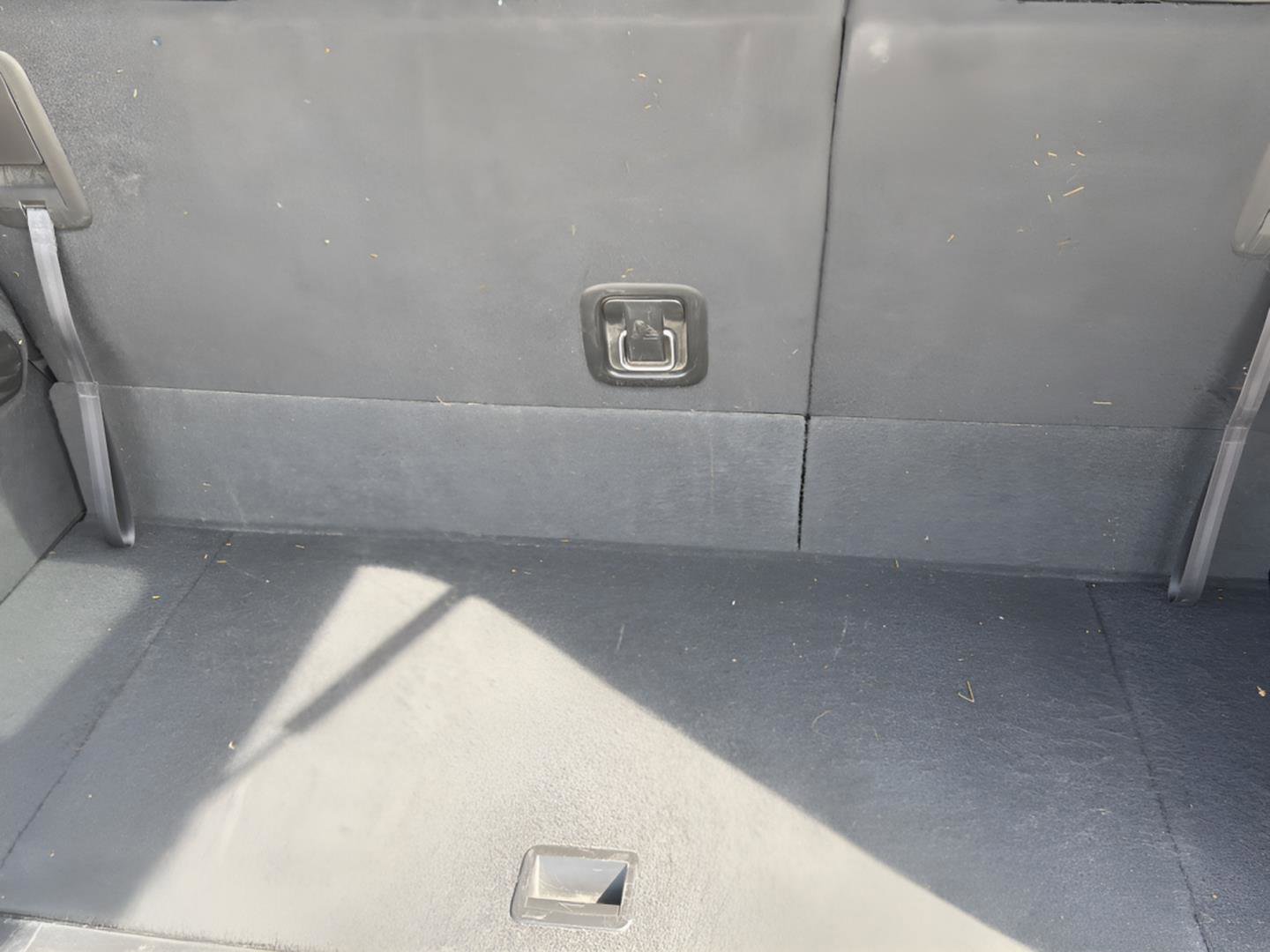 Used 2008 GMC Acadia SLT w/ Convenience Package image 29