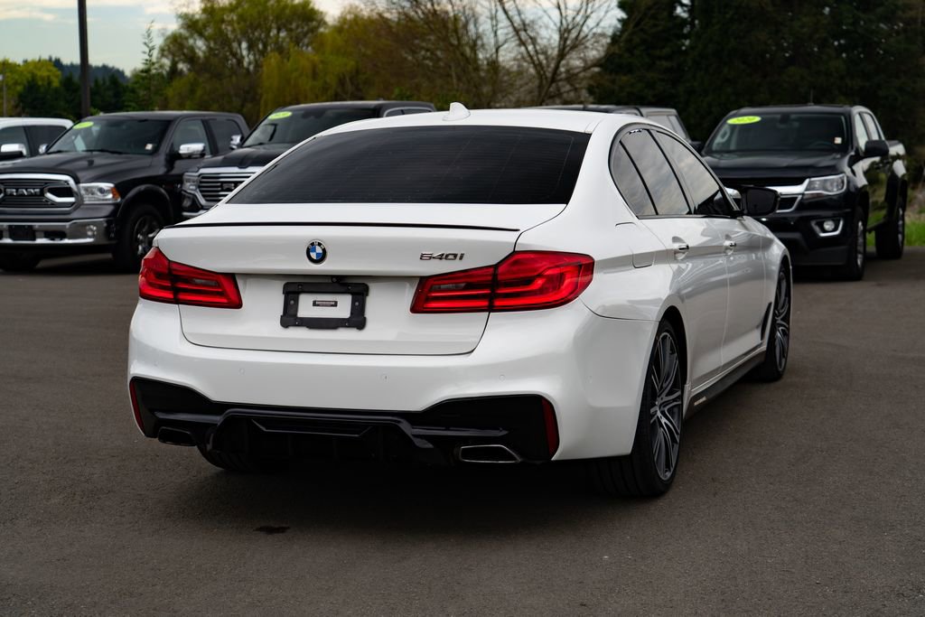 Used 2017 BMW 540i w/ M Sport Package image 8