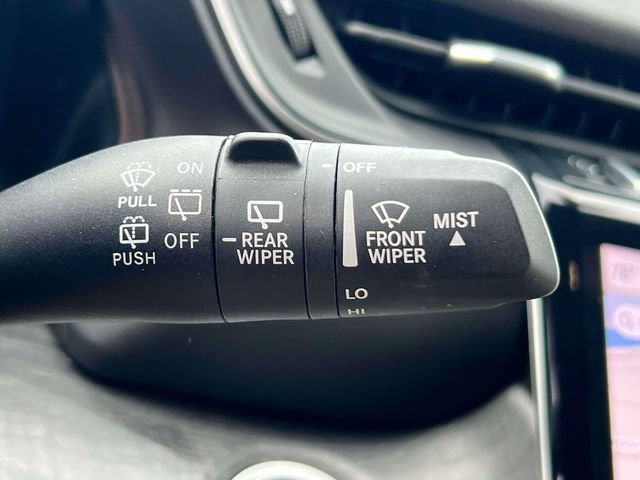 Certified 2024 Jeep Grand Cherokee Limited w/ Black Appearance Package AWD/4WD image 28