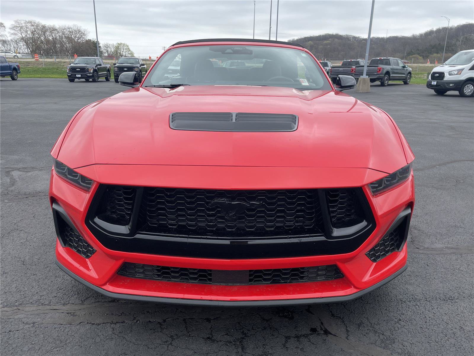 Used 2025 Ford Mustang GT Premium RWD image 8