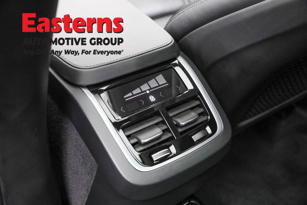 Used 2021 Volvo XC90 T6 Inscription image 22