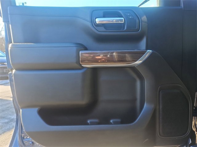 Used 2019 Chevrolet Silverado 1500 RST image 28