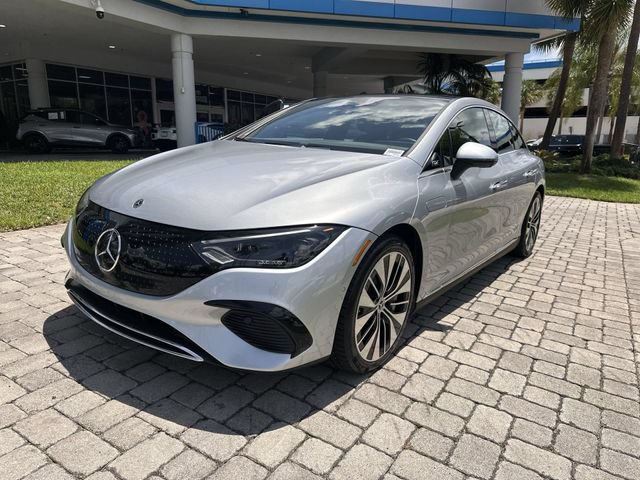 Used 2023 Mercedes-Benz EQE 500 4MATIC Sedan image 31