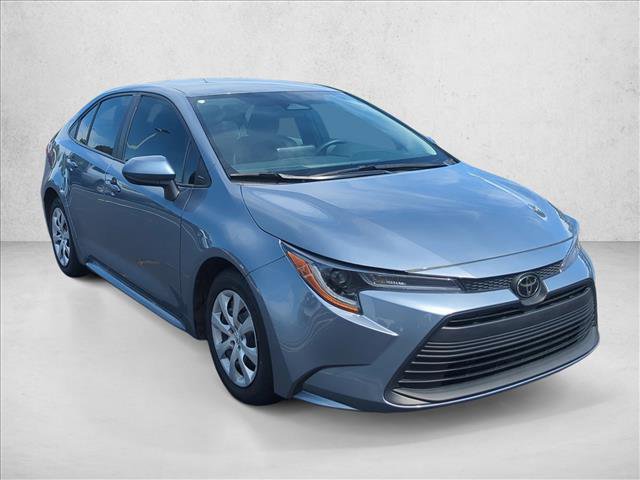 Used 2024 Toyota Corolla LE FWD image 3