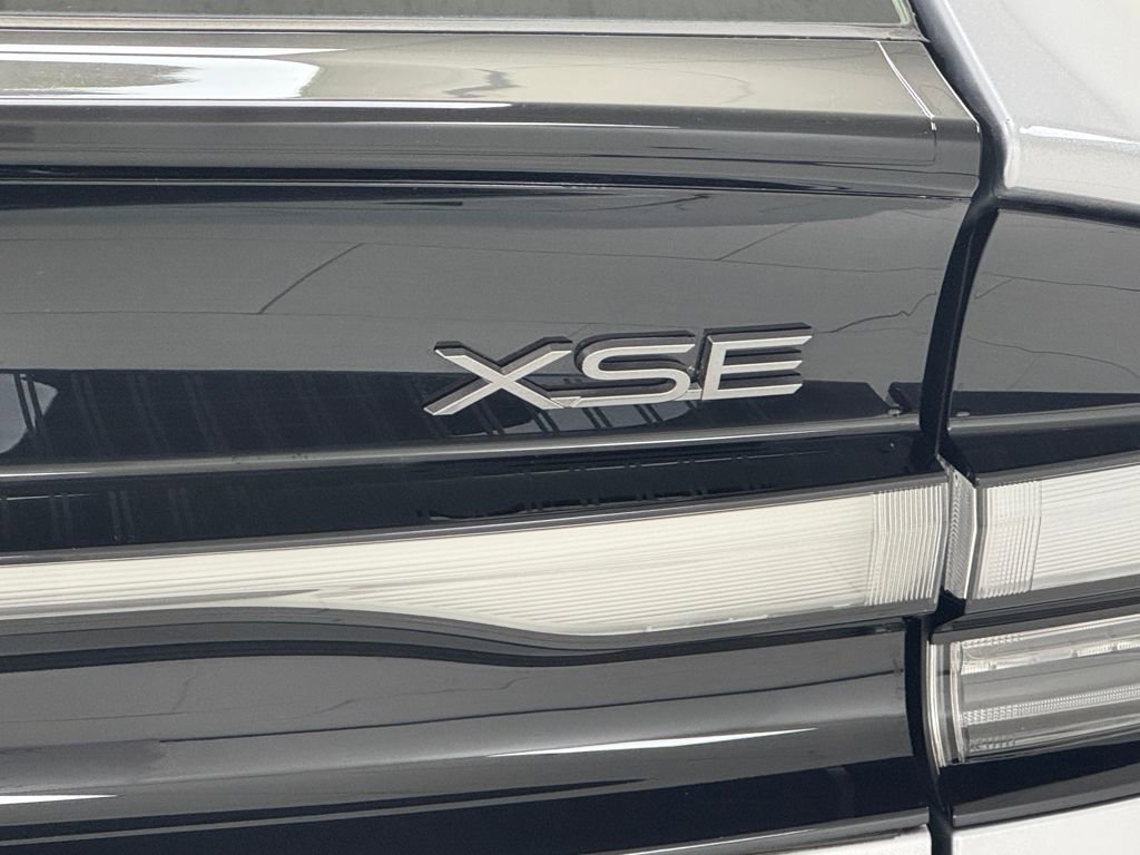 Used 2024 Toyota Prius Prime Premium image 35