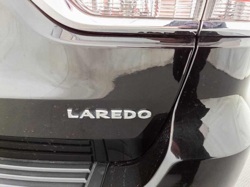 Used 2018 Jeep Grand Cherokee Laredo image 7