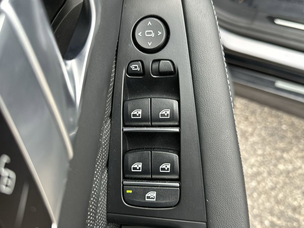 Used 2022 BMW X5 M w/ Competition Package 2 image 13